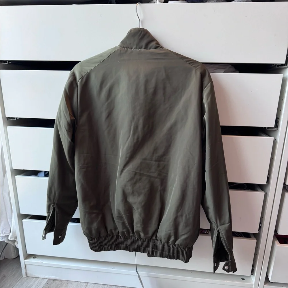 NWT ALO Yoga Green Olive Bomber Jacket